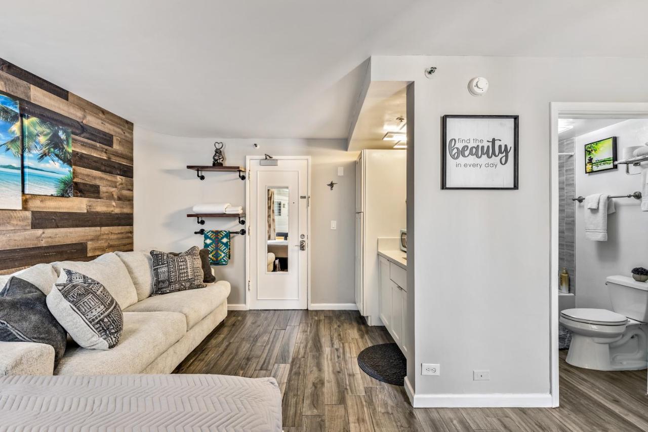 Inviting Waikiki Grand Hotel Room One Block To Beach! Honolulu Exterior photo